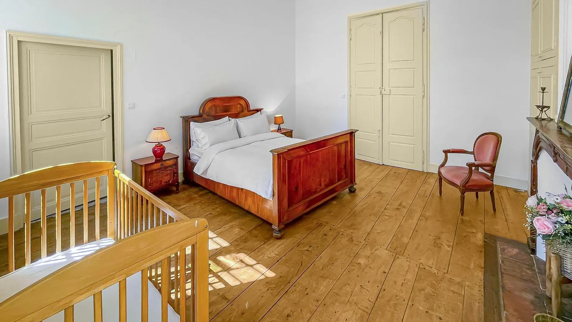 Retraite Royale A Valentine Villa