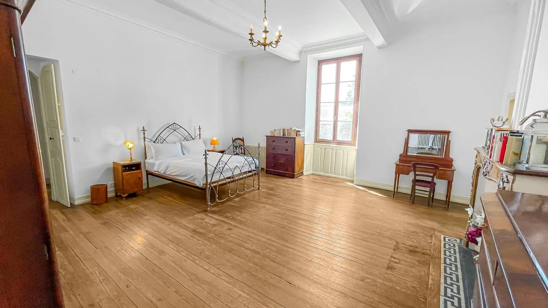 Retraite Royale A Valentine Villa 0*,  France