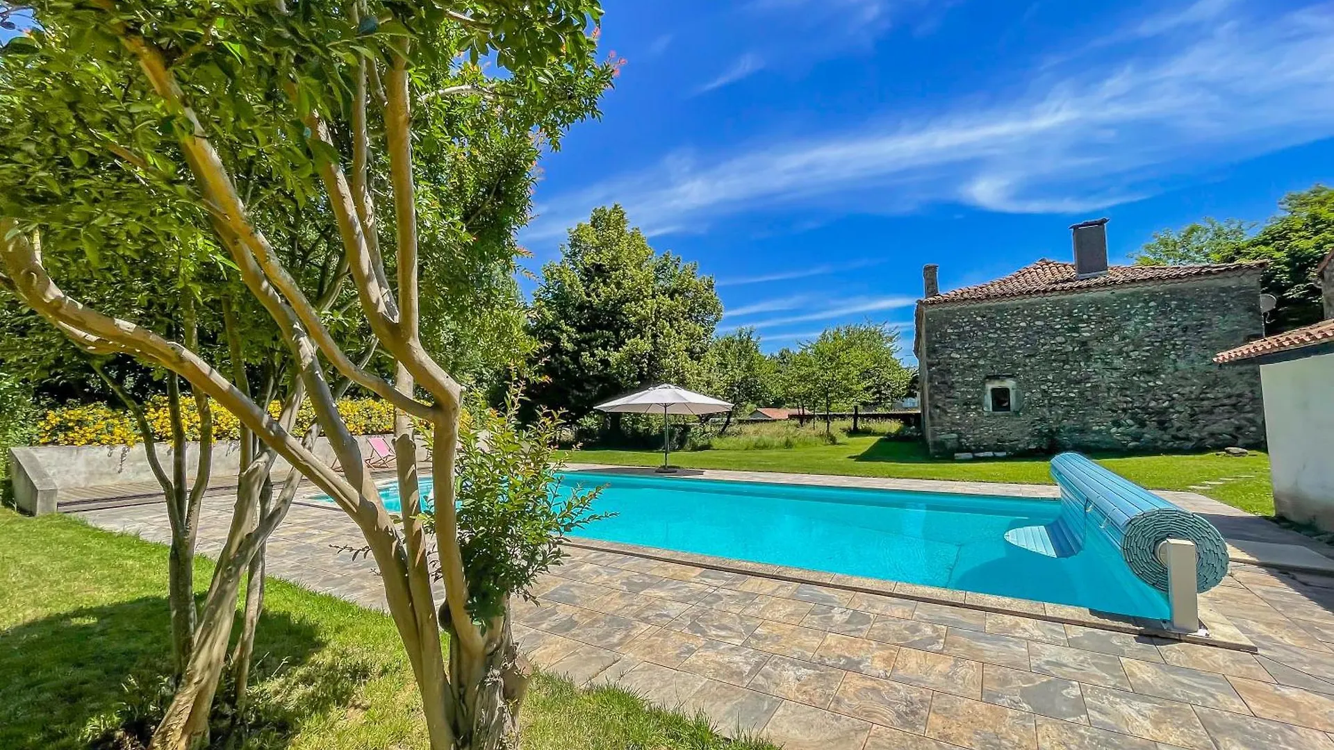 Retraite Royale A Valentine Villa Holiday home