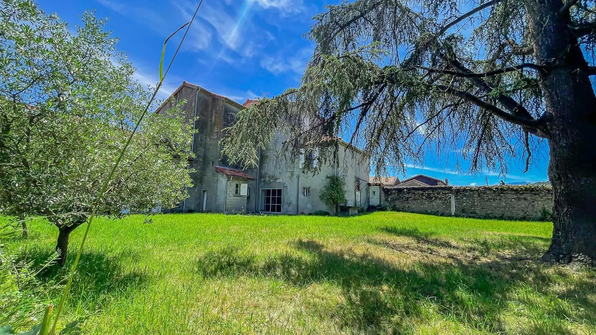 Retraite Royale A Valentine Villa France