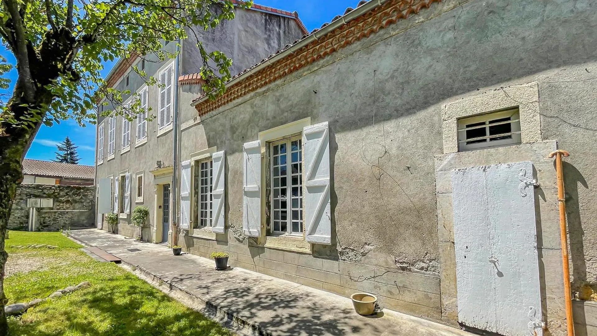 Retraite Royale A Valentine Villa Holiday home