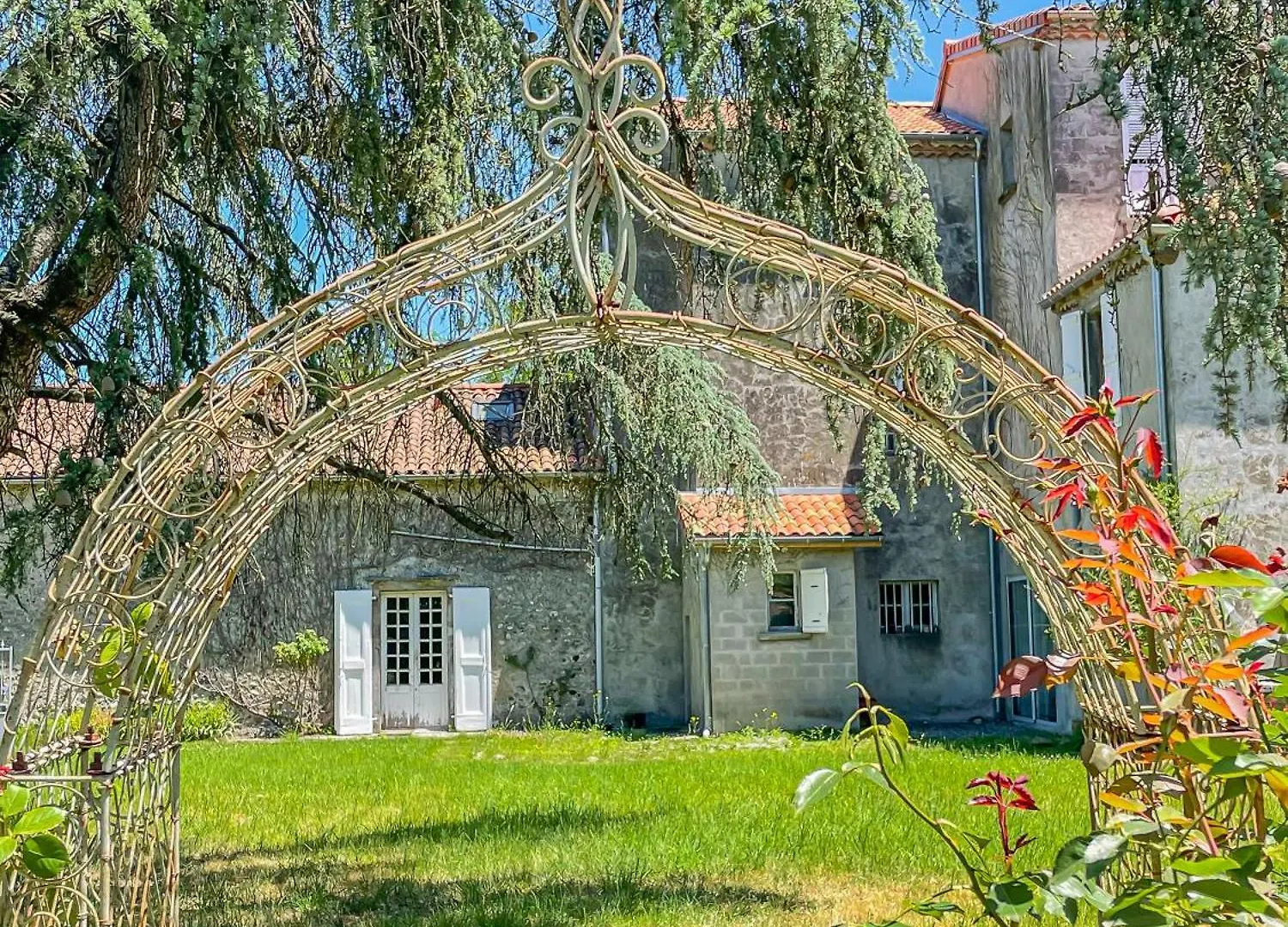 Retraite Royale A Valentine Villa 0*,  France